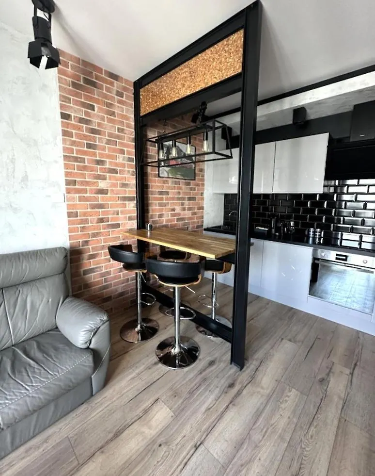 Zajezdnia Wrzeszcz Near Sea & Beach By Downtown Apartments Poland