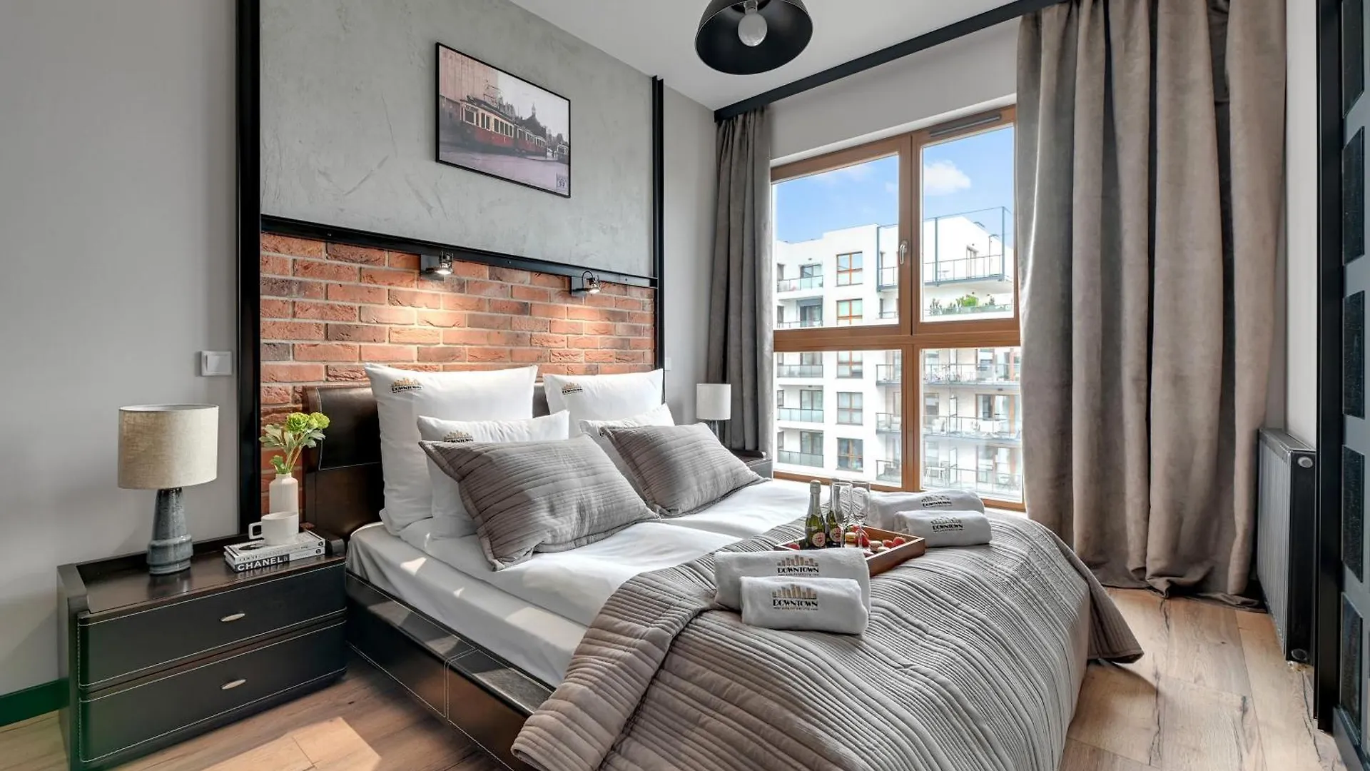 Zajezdnia Wrzeszcz Near Sea & Beach By Downtown Apartments Poland